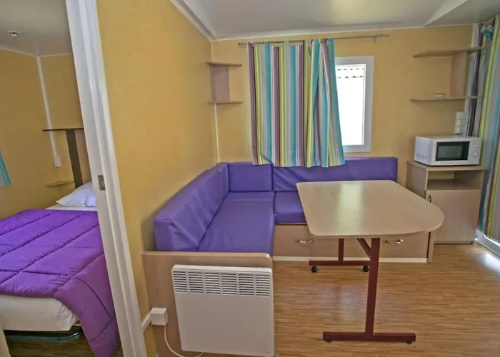 3 étoiles - Piscine - Ccbeed0 Camping