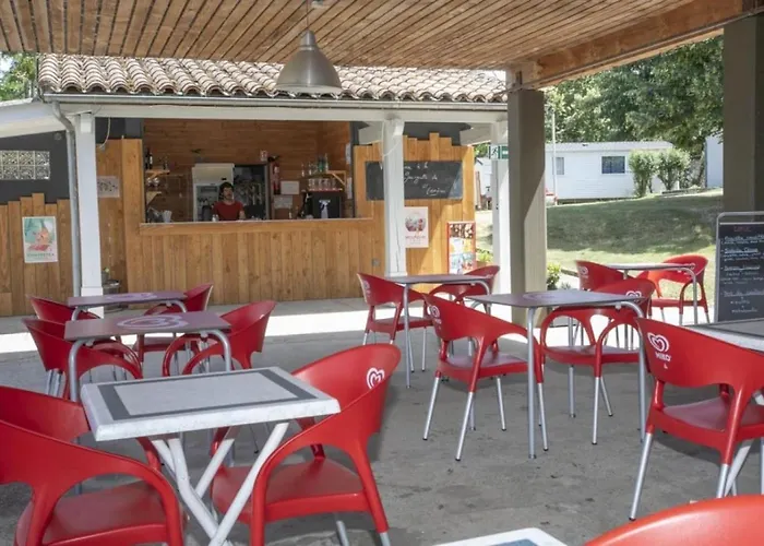 Camping 3 étoiles - Piscine - Ccbeed0 Mazères