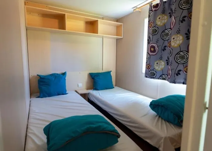 3 étoiles - Piscine - Ccbeed0 Camping *