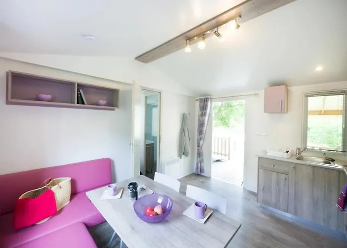 Camping 3 étoiles - Piscine - Ccbeed0