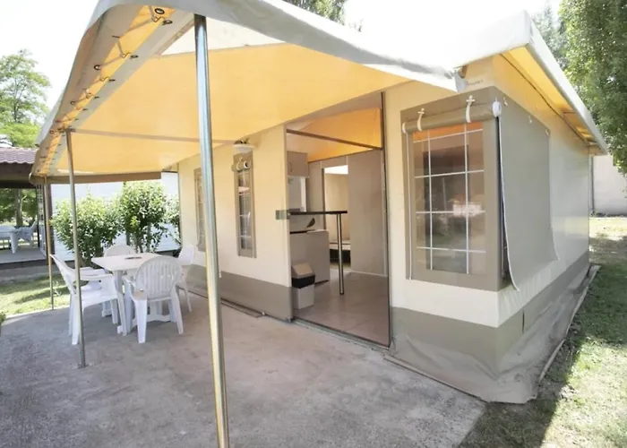 3 étoiles - Piscine - Ccbeed0