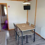 Zecamping 3chiens Acceptes Piscine En Bord De Riviere Avec Canoe * Mazeres (Ariege)