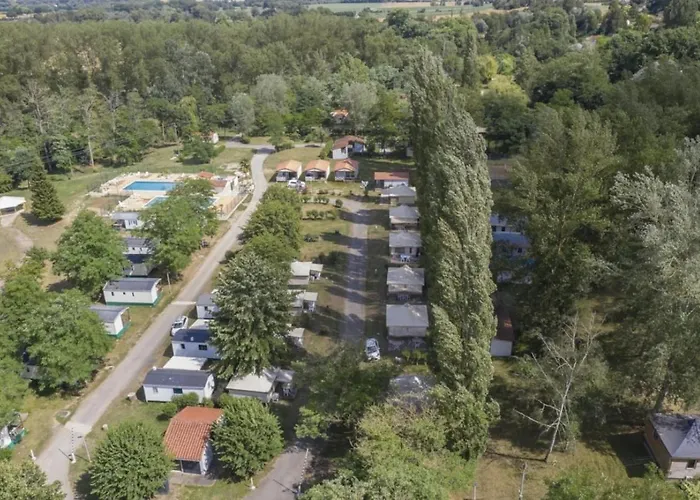 Campsite 3 Etoiles - Piscine - Ccbeed0 Mazeres (Ariege)